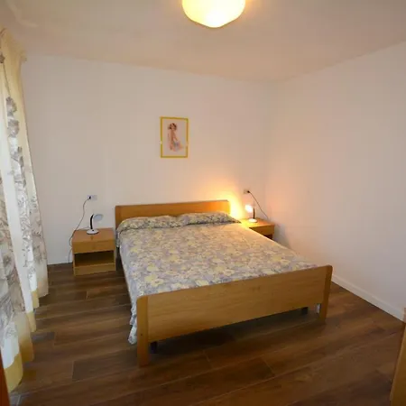 Apartment Lignano With Pool Lignano Sabbiadoro